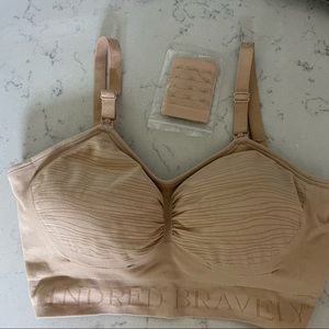 Kindred Braverly Pumping/Nursing